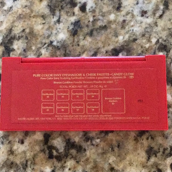 Estēe Lauder Candy Glow Eyeshadow - Picture 4 of 4